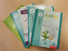 Symbolbild Schulbücher Symbolbild Schulbücher